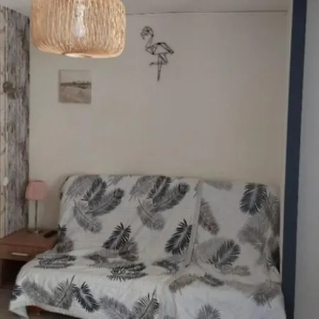Apartamento Bright With Ac, Tv, And Balcony *